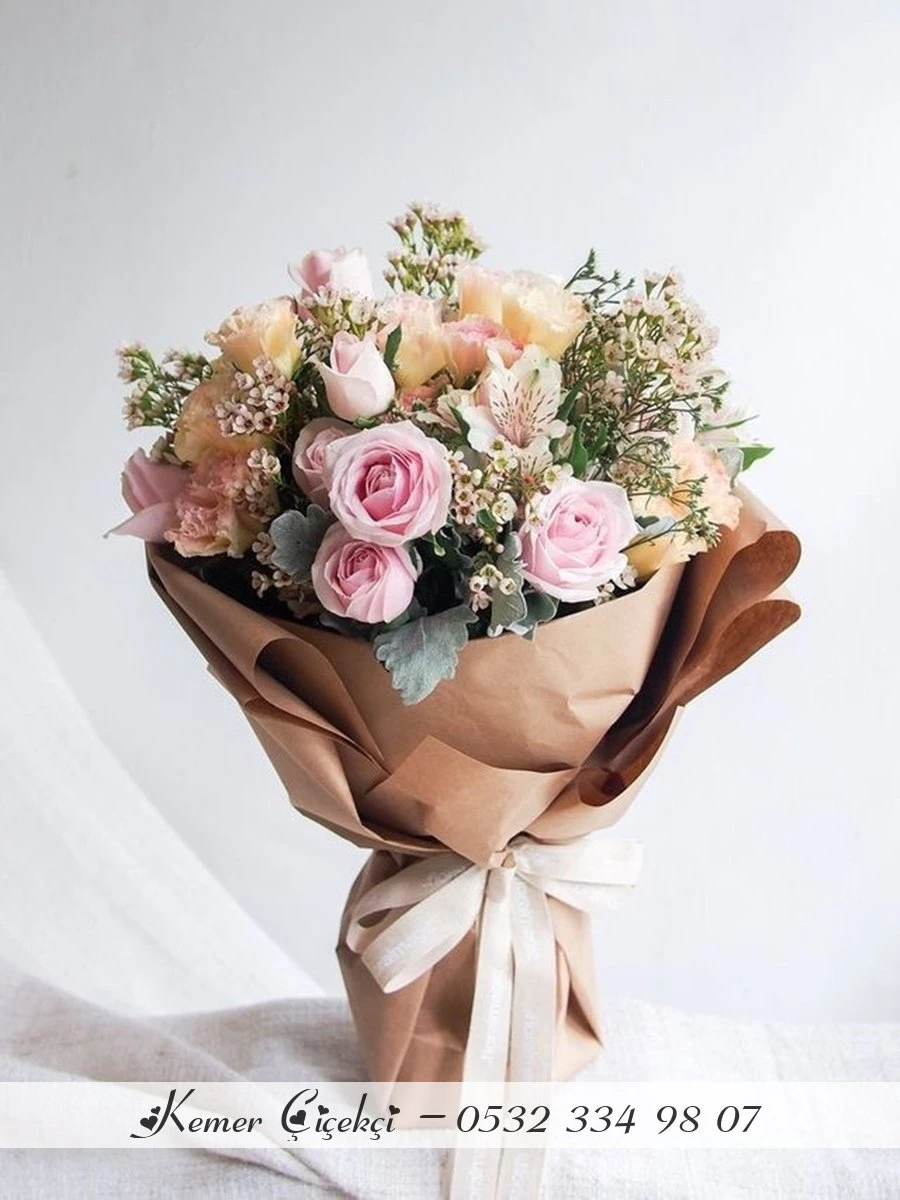 11 Gul Mix Flowers