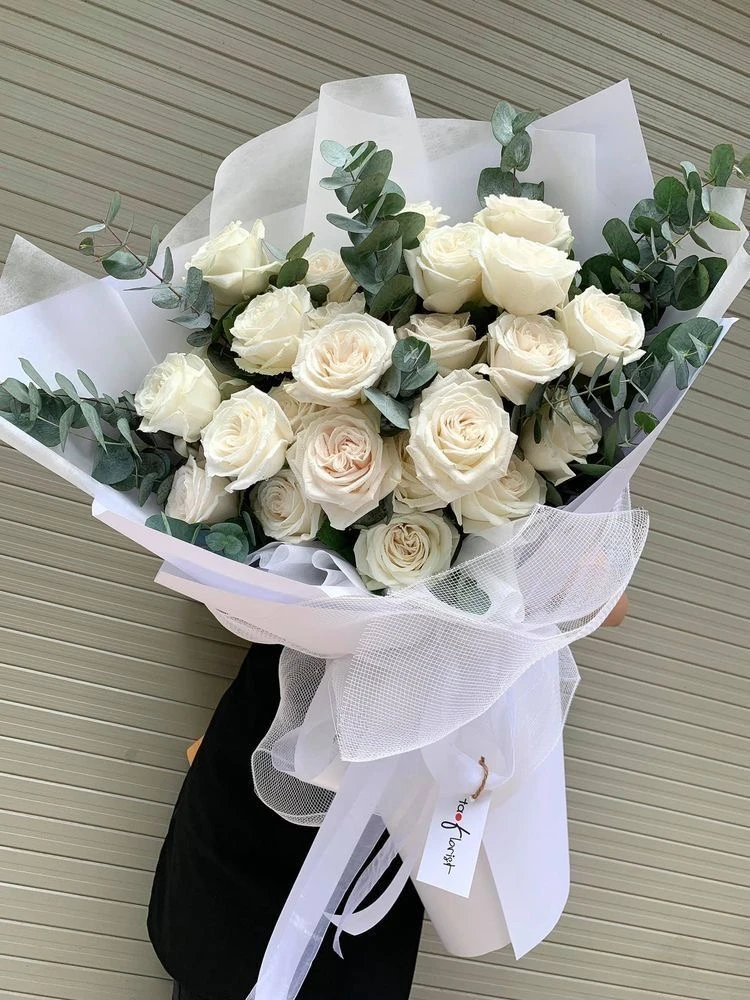 25 Adet Beyaz Gül Buketi