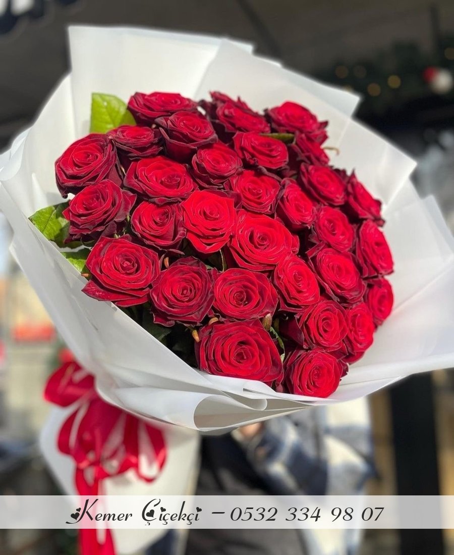 35 Adet Kirimizi Gül Buketi̇