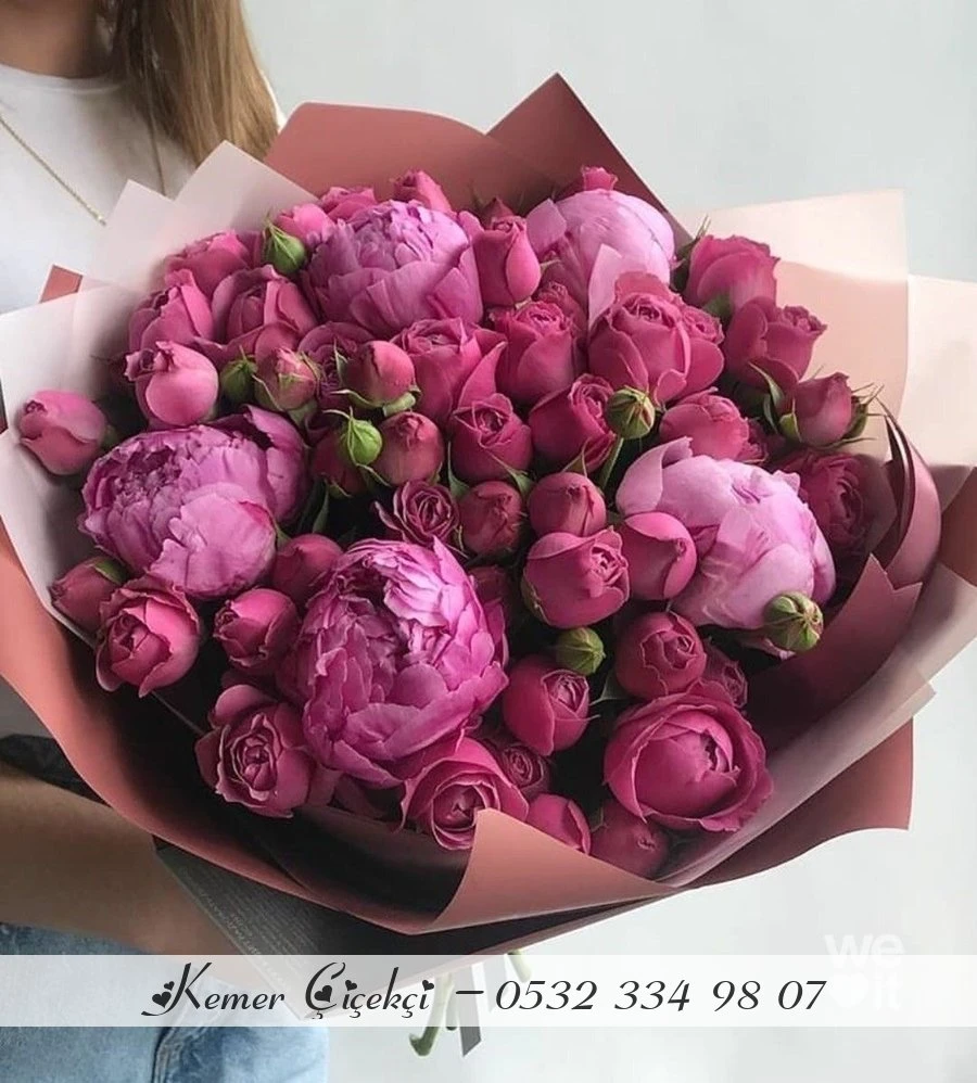 5 Piony 31 Gül