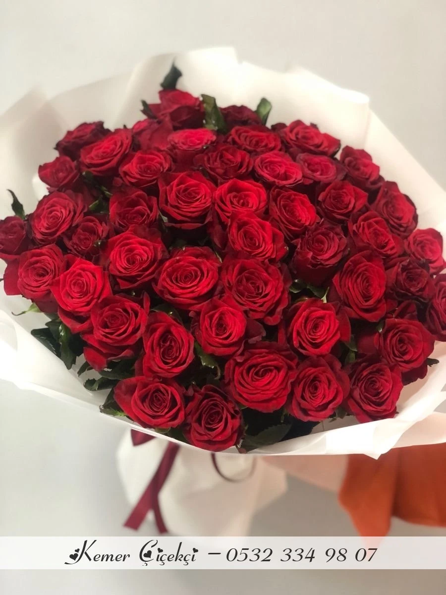 51 Adet Kirmizi Gül Buketi̇