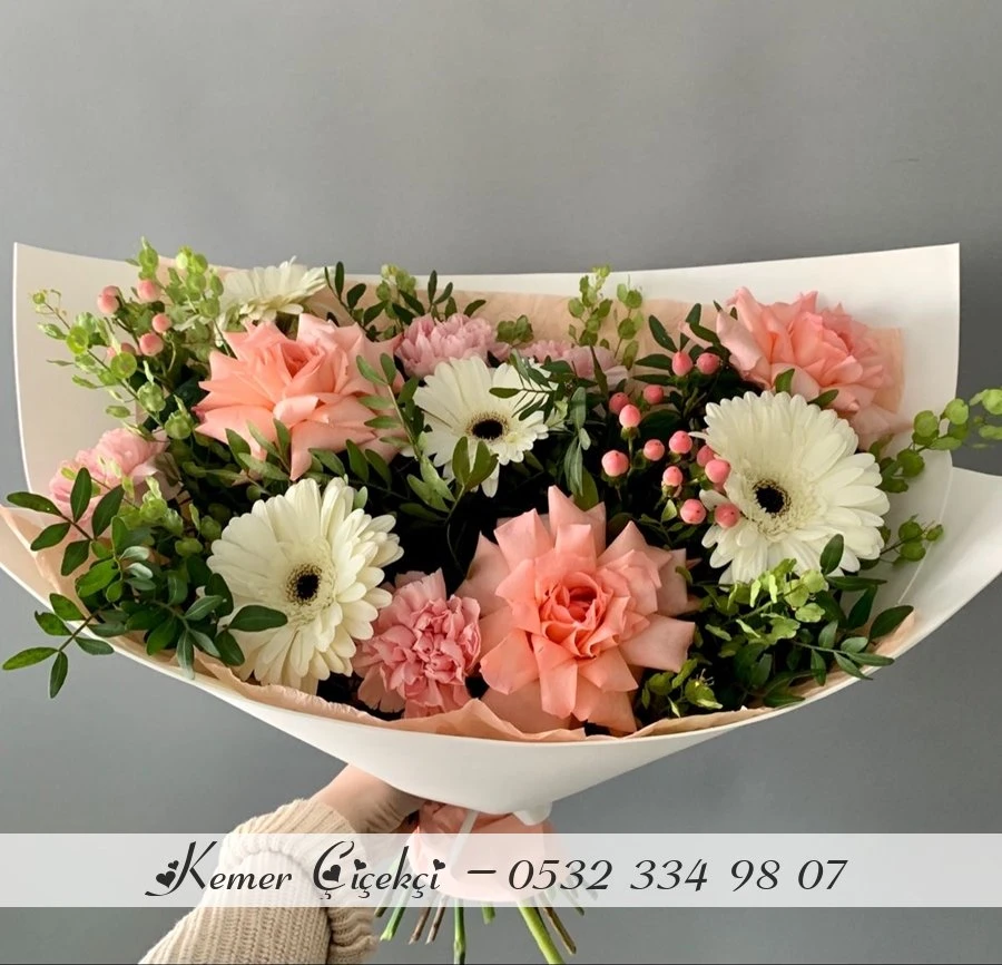 Beyaz Gerbera Buketi