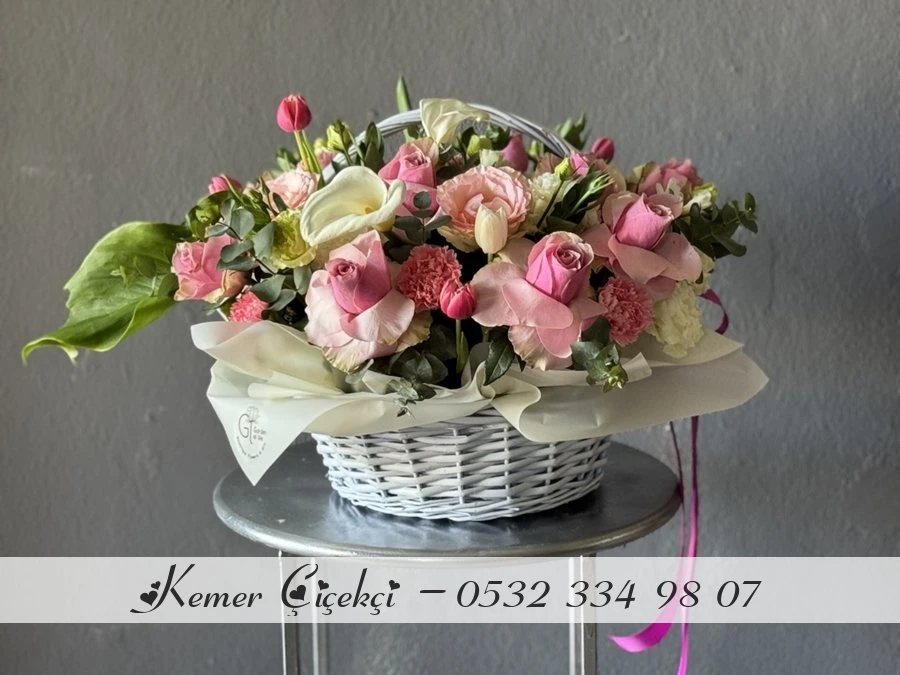Elegance Basket