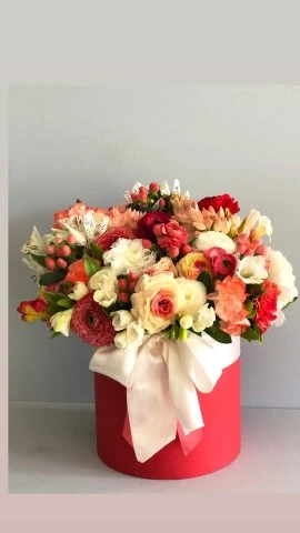 Red Box Flowers